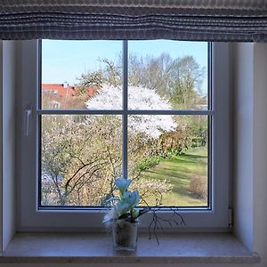 Großes Zimmer